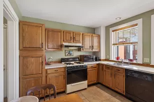122 Neal St, Portland, ME 04102 - Photo 16