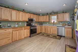 33 Lake St, New Vineyard, ME 04956 - Photo 4