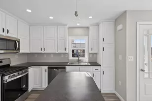 13 Mathew Way, Scarborough, ME 04074 - Photo 12