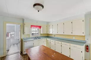 201 Main St, Norway, ME 04268 - Photo 16