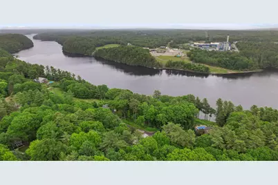 69 Cottage Street, Hampden, ME 04444 - Photo 10