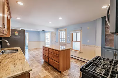 11 Summer Street, Norway, ME 04268 - Photo 6