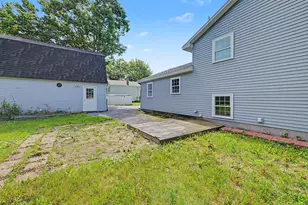 23 Dumas St, Lisbon, ME 04252 - Photo 18