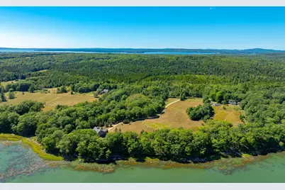 269 Wardwell Point Road, Penobscot, ME 04476 - Photo 2