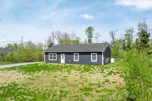 52 Lindsay Dr, Levant, ME 04456 - Photo 2