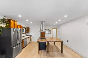 60 Beach St, Saco, ME 04072 - Photo 8