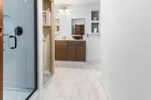 60 Beach St, Saco, ME 04072 - Photo 16
