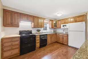 7 Littlefield Dr, Kennebunk, ME 04043 - Photo 8