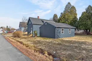 8 Autumn St, Rockland, ME 04841 - Photo 6