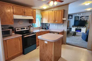 19 Main St, Grand Isle, ME 04746 - Photo 2