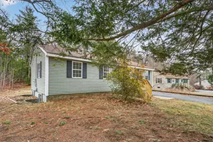 87 Sherburne St, Sanford, ME 04083 - Photo 2