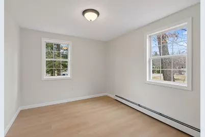 87 Sherburne Street, Sanford, ME 04083 - Photo 14