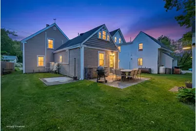 15 Wadsworth Street, Thomaston, ME 04861 - Photo 2
