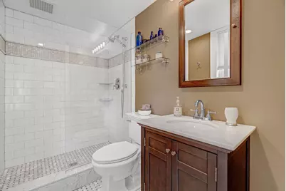 15 Wadsworth Street, Thomaston, ME 04861 - Photo 12