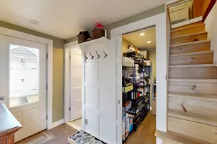 15 Wadsworth St, Thomaston, ME 04861 - Photo 8