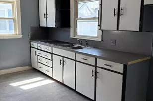 49 Waltham St, Westbrook, ME 04092 - Photo 4