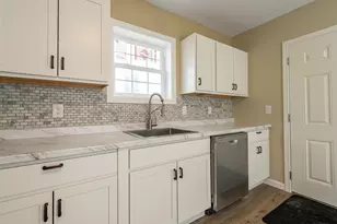 27-31 Drummond St, Auburn, ME 04210 - Photo 46