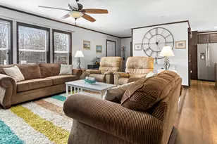 112 Raccoon Cv Rd, Lamoine, ME 04605 - Photo 6