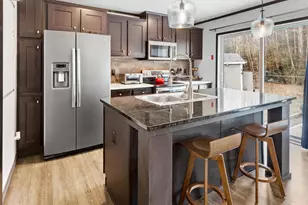 112 Raccoon Cv Rd, Lamoine, ME 04605 - Photo 14