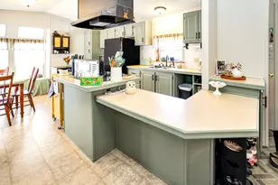 620 Crescent Ave, Rumford, ME 04276 - Photo 10