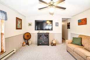 620 Crescent Ave, Rumford, ME 04276 - Photo 14