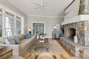4 Cole Farm Dr, Scarborough, ME 04074 - Photo 10
