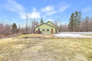 624 Mile Hill Rd, New Sharon, ME 04955 - Photo 10