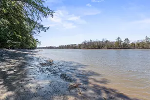 569 Middle Rd, Dresden, ME 04342 - Photo 2