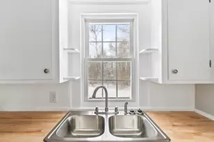 569 Middle Rd, Dresden, ME 04342 - Photo 30