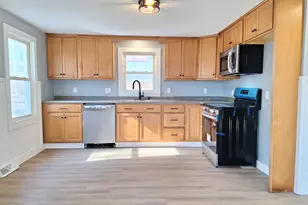 155 2nd St, Auburn, ME 04210 - Photo 4