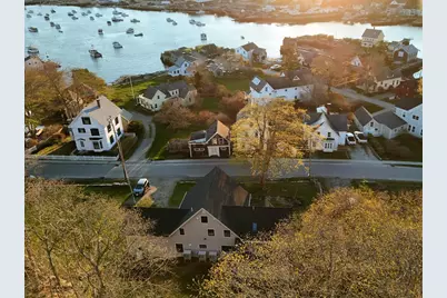 46 Atlantic Avenue, Vinalhaven, ME 04863 - Photo 2