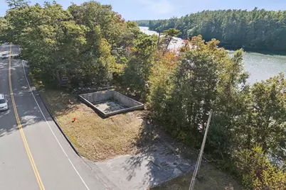 646 Gurnet Road, Brunswick, ME 04011 - Photo 2