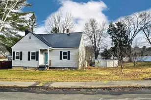 45 Elm Ave, Augusta, ME 04330 - Photo 2