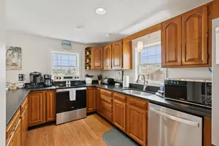 78 E Grand Ave, Old Orchard Beach, ME 04064 - Photo 14