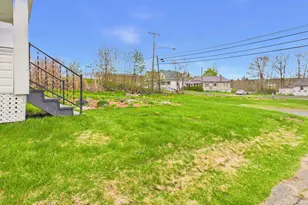 131 Main St, Van Buren, ME 04785 - Photo 6