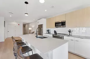 75 Chestnut St, Portland, ME 04102 - Photo 8