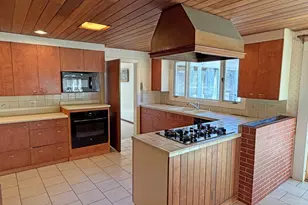 685 Main Rd, Holden, ME 04429 - Photo 12