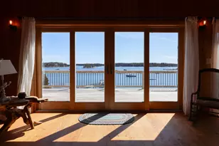 28 City Point Rd, Vinalhaven, ME 04863 - Photo 6