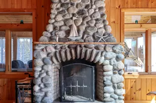 28 City Point Rd, Vinalhaven, ME 04863 - Photo 10