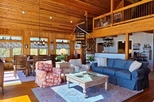 28 City Point Rd, Vinalhaven, ME 04863 - Photo 8