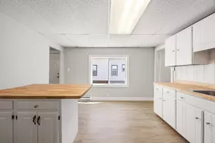 22 Ash St, Waterville, ME 04901 - Photo 8