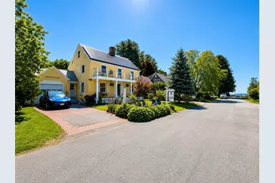 12 Reg Roc Road, Falmouth, ME 04105 - Photo 2