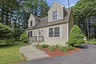 14 Hill Creek Dr, Kittery, ME 03904 - Photo 2