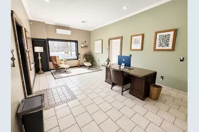 583 S Main Street, Brewer, ME 04412 - Photo 2