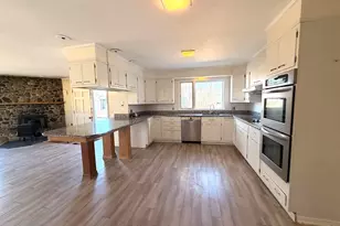 188 Main Rd N, Hampden, ME 04444 - Photo 10