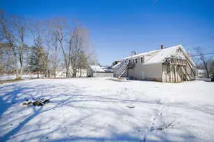 133 Croswell Rd, Farmington, ME 04938 - Photo 2