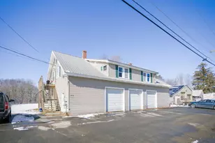133 Croswell Rd, Farmington, ME 04938 - Photo 1