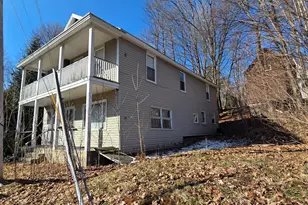 605 Waldo St, Rumford, ME 04276 - Photo 4
