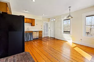 247 Winthrop Center Rd, Winthrop, ME 04364 - Photo 4