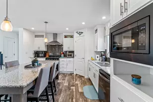 25 Birch St, Winthrop, ME 04364 - Photo 4